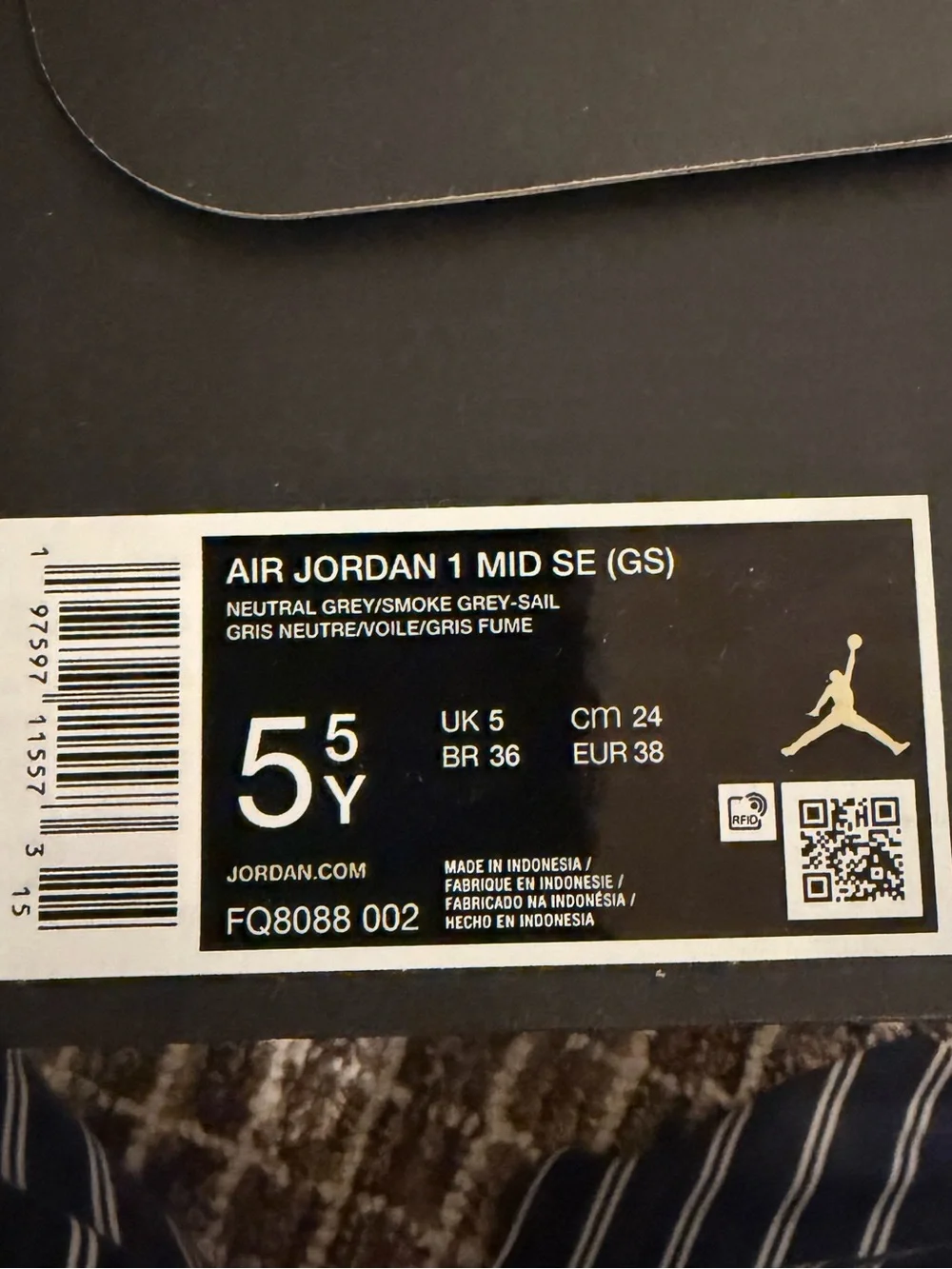 Nike Air Jordan 1 Mid SE (GS)